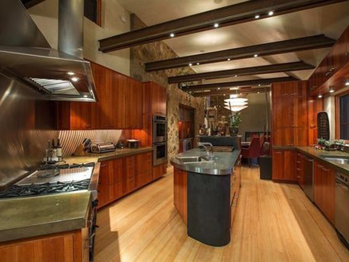 Okoskonyha, a ház szívében (Fotó: mpora.com)