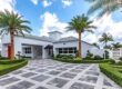 Flo Rida okos otthonának bejárata (Fotó: Zillow)