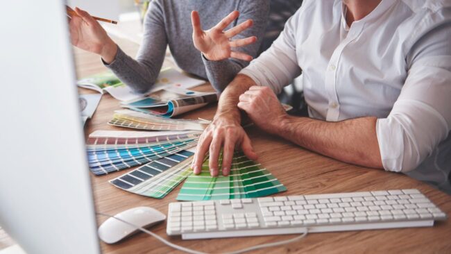 Tervezés RAL színskála segítségével (Fotó: Freepik)